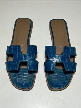 Hermes blue alligator oran croc-Embossed Slide Sandals - Women